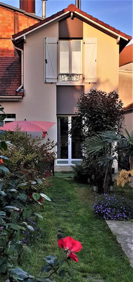 Apartamento The Little House - Non Fumeur L'Hay-les-Roses Exterior foto